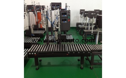 60L托盤式包裝機(jī) 液體包裝機(jī)