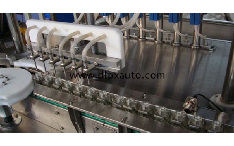 全自動液體灌裝機(jī)