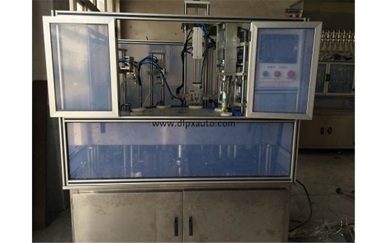 噴頭自動灌裝、上蓋旋蓋