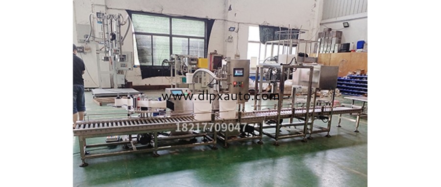 20KG潤(rùn)滑油自動(dòng)夾蓋灌裝機(jī)