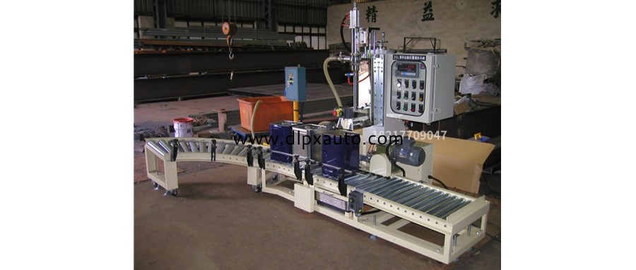 18L化工溶劑自動(dòng)對口灌裝機(jī)