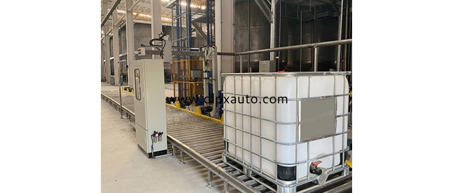 1200升IBC噸桶強(qiáng)堿全自動稱重式灌裝機(jī)